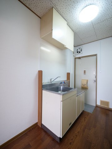 佐藤コーポの玄関|※写真は別の部屋のものです。