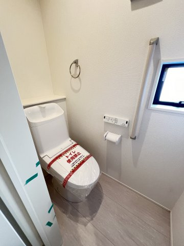 橿原市北妙法寺町全１棟の玄関|おしゃれな玄関です