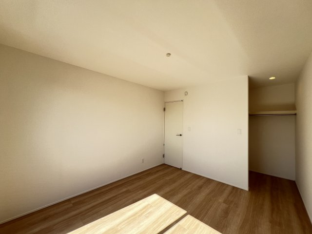 橿原市北妙法寺町全１棟の寝室|寝室にぴったりな7帖