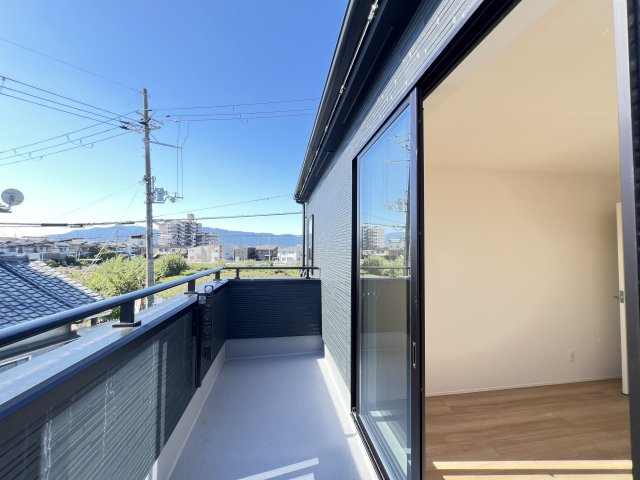 橿原市北妙法寺町全１棟のバルコニー