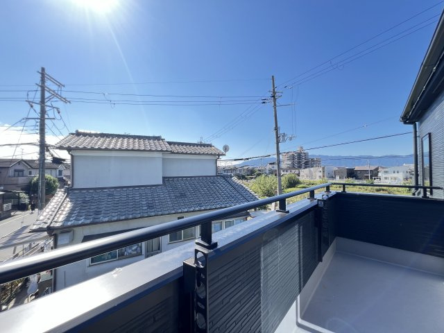 橿原市北妙法寺町全１棟のバルコニー