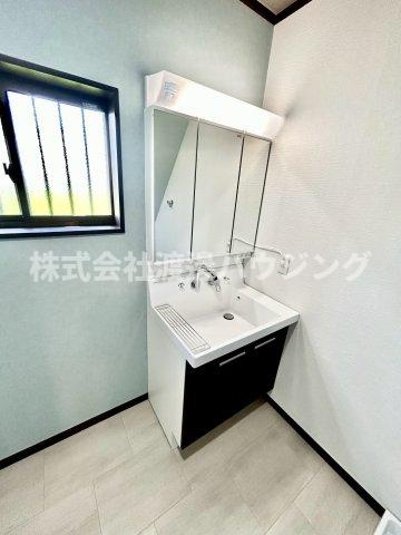 玉串元町一戸建の洗面所