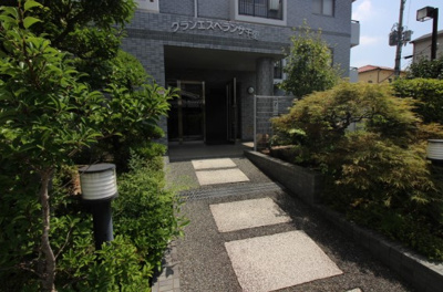 【エントランス】 | グランエスペランサ千里 | エントランス★