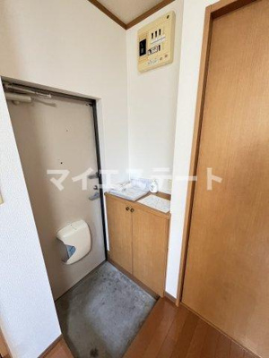 【玄関】 | フローラルハイツ高下西