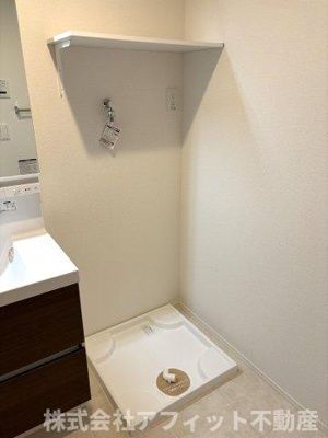 【その他】 | グランシャリオ本庄 | 室内洗濯機置き場