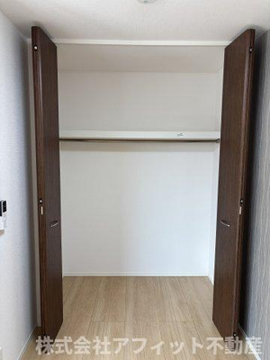 【収納】 | グランシャリオ本庄 | クローゼット