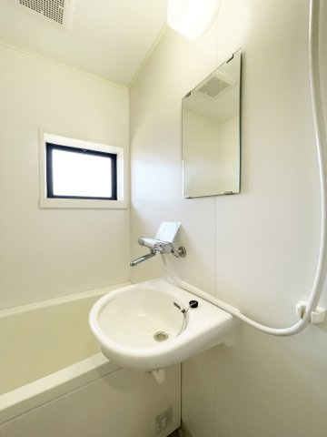 シャトル沖浜　C棟の洗面所