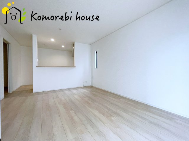 上尾市上尾下　第1　2期　新築一戸建て　クレイドルガーデン　06の居間・リビング|撮影：'25/07/8/1