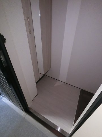 D-ROOM新宿Ⅰ-Aの玄関