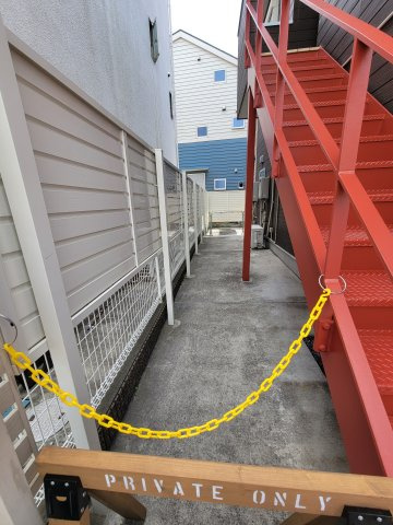 藤沢市辻堂西海岸１丁目の店舗事務所の駐車場