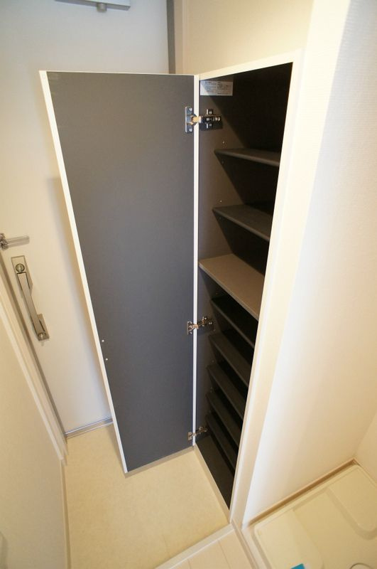 リブリ・武蔵浦和の収納