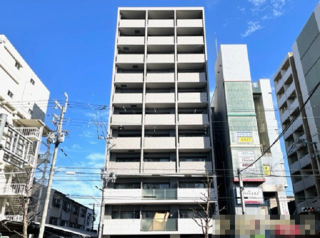 エスリード西大路駅前の外観