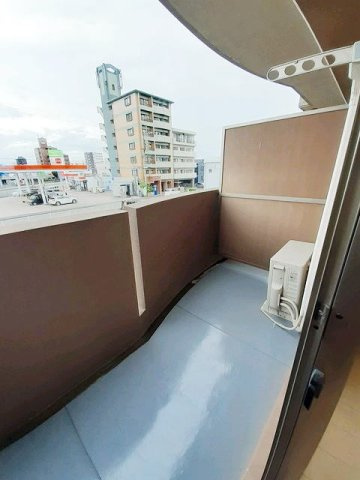 レルベ保田窪のバルコニー