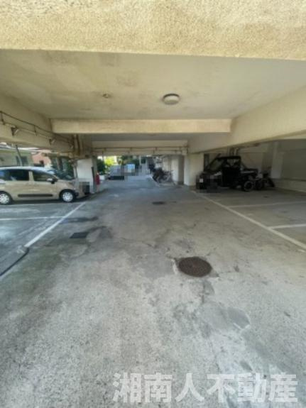 ルックハイツ江ノ島の駐車場|駐車スペースもあります