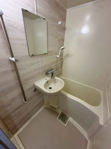 ジョイフル武庫川の浴室