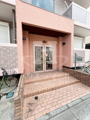 【エントランス】 | ヴィーノⅡ | 清潔なエントランスです