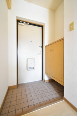 【玄関】 | エビデンスタワー・セオリーA・B・C棟 | セオリー