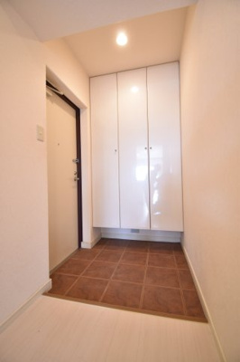 【玄関】 | エビデンスタワー・セオリーA・B・C棟 | エビデンスタワー