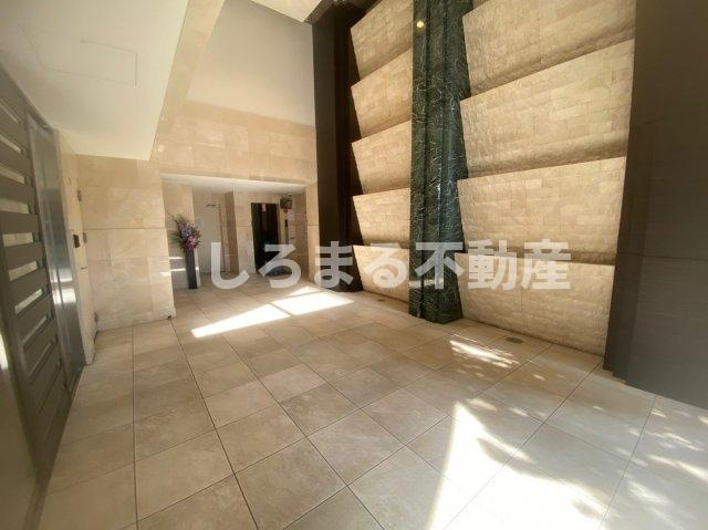 アーデンタワー西本町のロビー