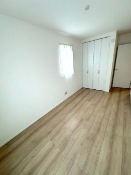 函南町塚本　新築戸建　全2棟　A棟　　の洋室