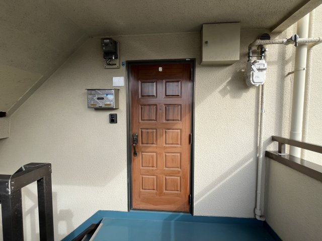 マンション北川の玄関