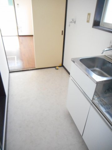 あるゾウパレス松本町のキッチン|使いやすいキッチンです