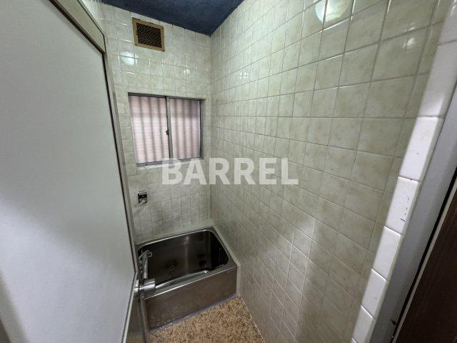 大黒町貸家の浴室