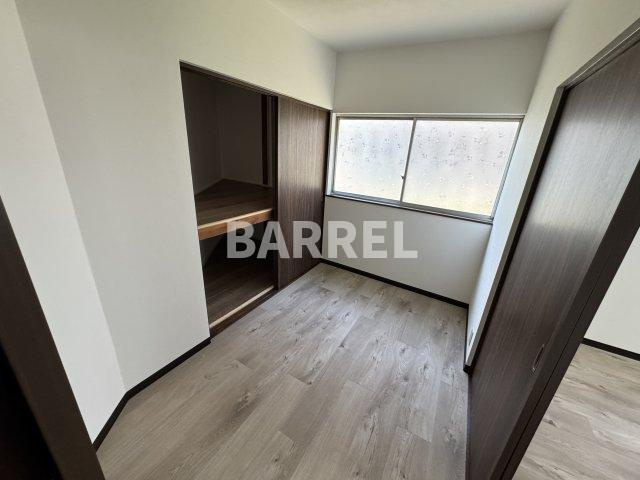 大黒町貸家の子供部屋