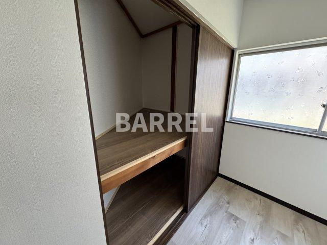 大黒町貸家の収納