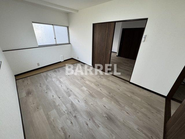 大黒町貸家の居間・リビング