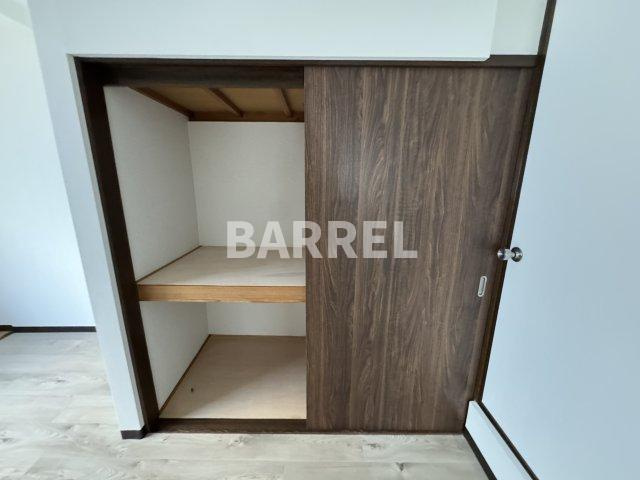 大黒町貸家の収納