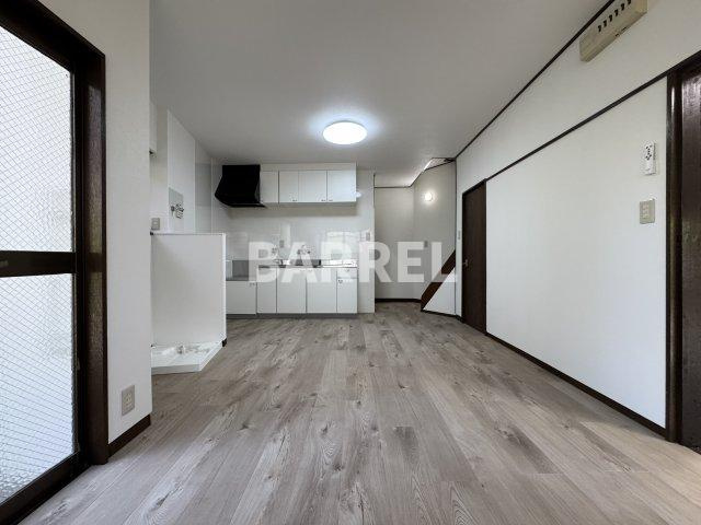 大黒町貸家の居間・リビング