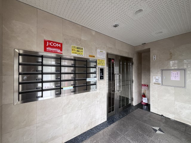 コンフォート公園南のエントランス