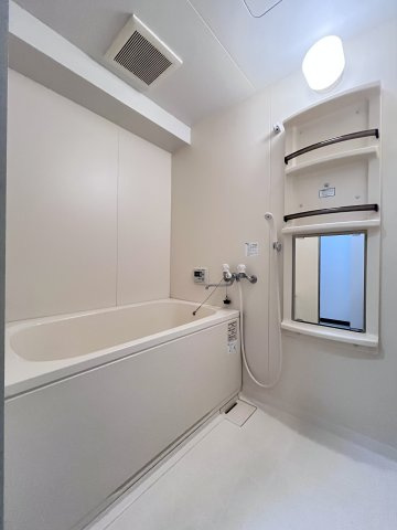 コンフォート公園南の浴室