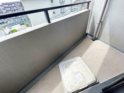 【バルコニー】 | グランドメゾン学園前ベリエ