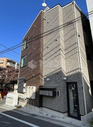 FERIO仲宿の外観