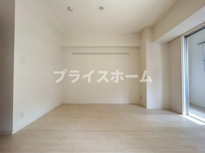 【居間・リビング】 | 仲介手数料半額！HPに初期費用掲載！「プライスホーム」で検索！エルヴィータ渡辺通