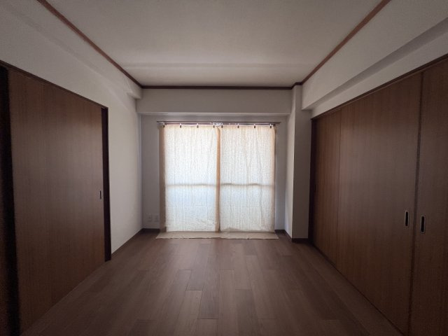 赤峯マンションの寝室