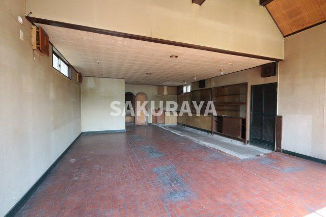 有楽町貸テナントSTの内装