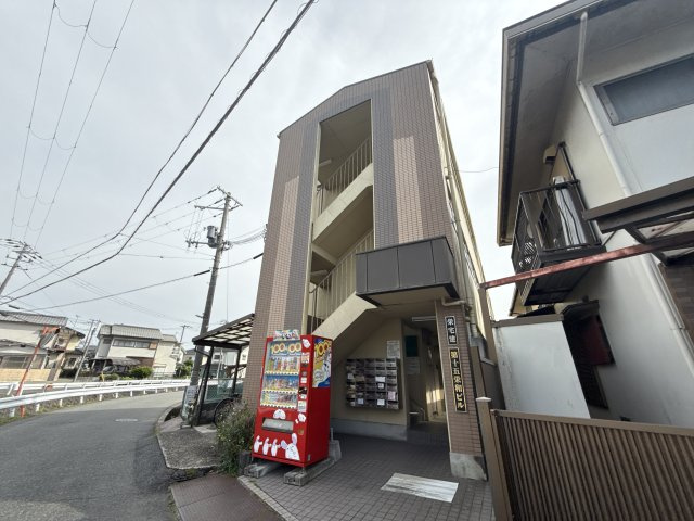 オーキッドコートの外観