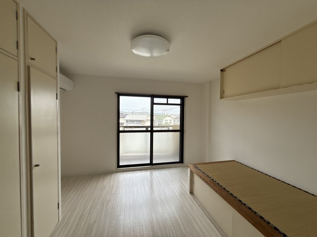 オーキッドコートの寝室