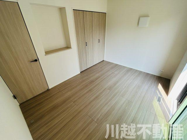 それぞれのご家族の個性にあった住まい探しをの洋室|経験豊富なスタッフがわかりやすくご案内いたします