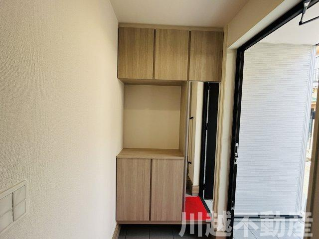 それぞれのご家族の個性にあった住まい探しをの玄関|物件の詳細についてもお気軽にお電話ください