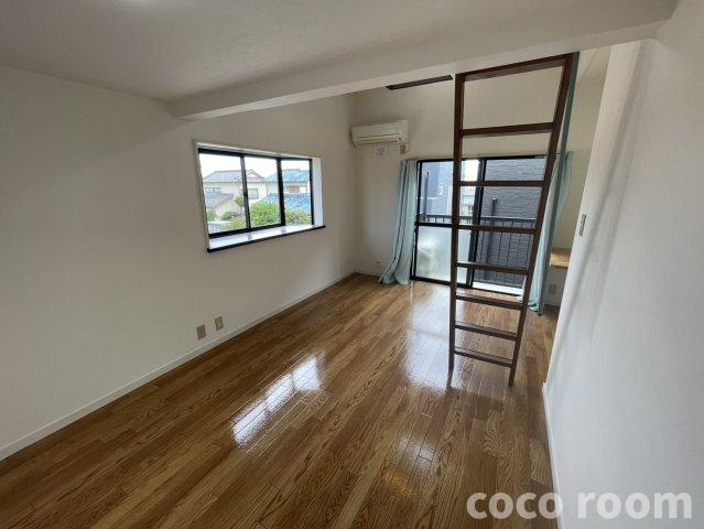 プレシジョンウイングの居間・リビング