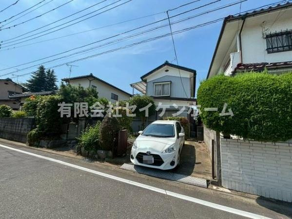 熊谷市別府2丁目　売地の前面道路含む現地写真
