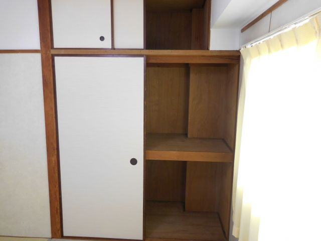 暁マンションの収納