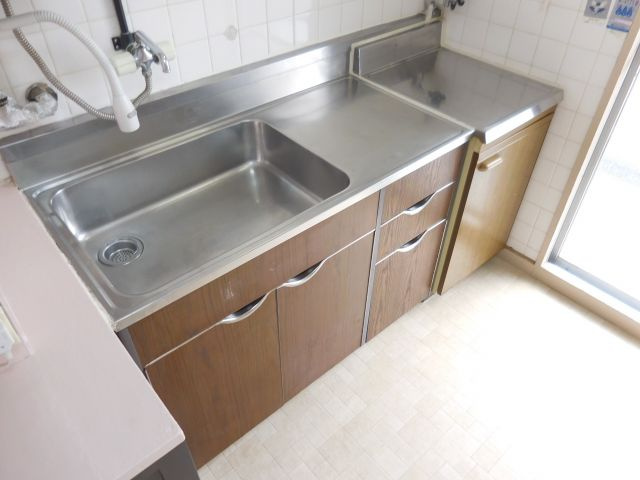 暁マンションのキッチン