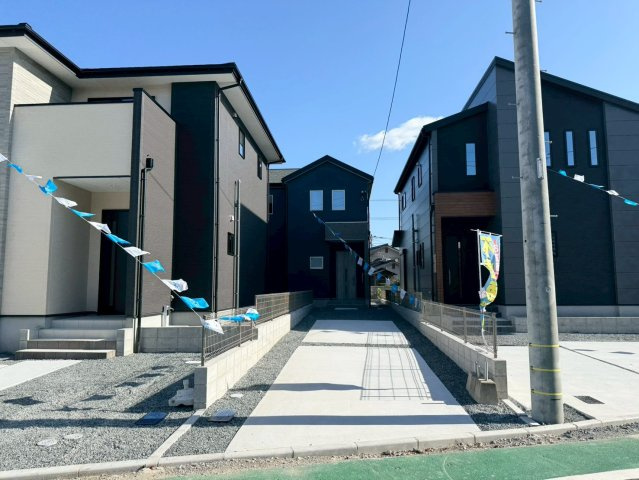 ーBloomーブルームー小倉北区今町2丁目2期　【小倉北区　新築戸建て】の駐車場|旗竿地なのでプライバシー性が高く安心♪【小倉北区　新築戸建て】