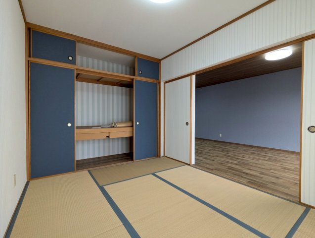 エステート治水の内装