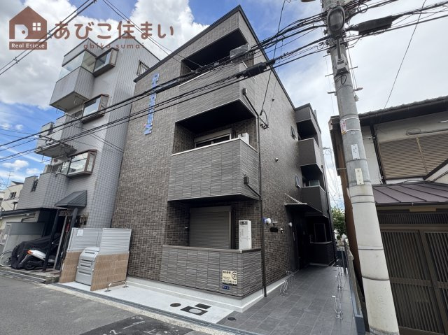 エヌエムキャトフヴァンディセットの外観